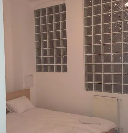 Apartment 4 *